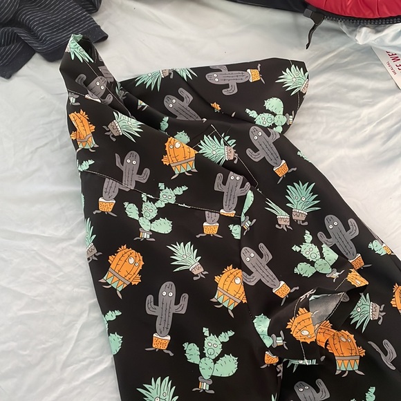 Cool Cactus shirt - Picture 3 of 3